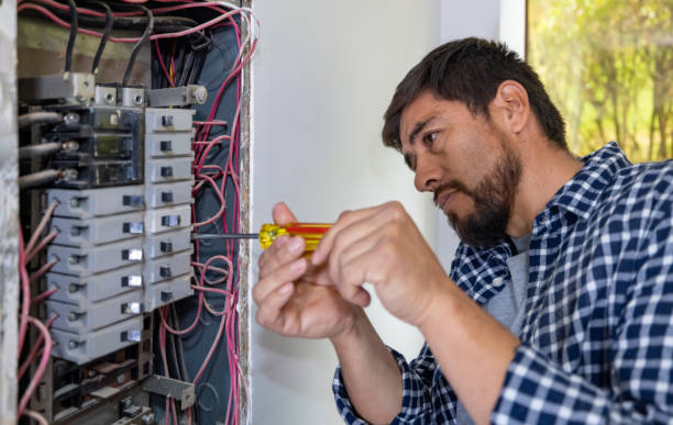 Best Circuit Breaker Repair  in Simonton Lake, IN
